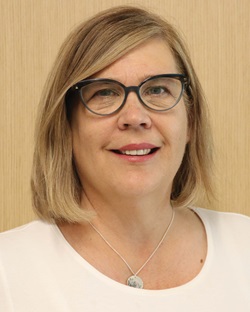 image of Cathy Renfrew